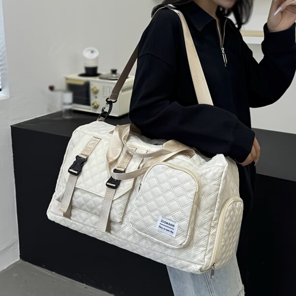 Spacious Argyle Travel Duffle Bag