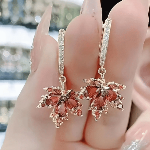 Elegant Boho Maple Leaf Dangle Earrings