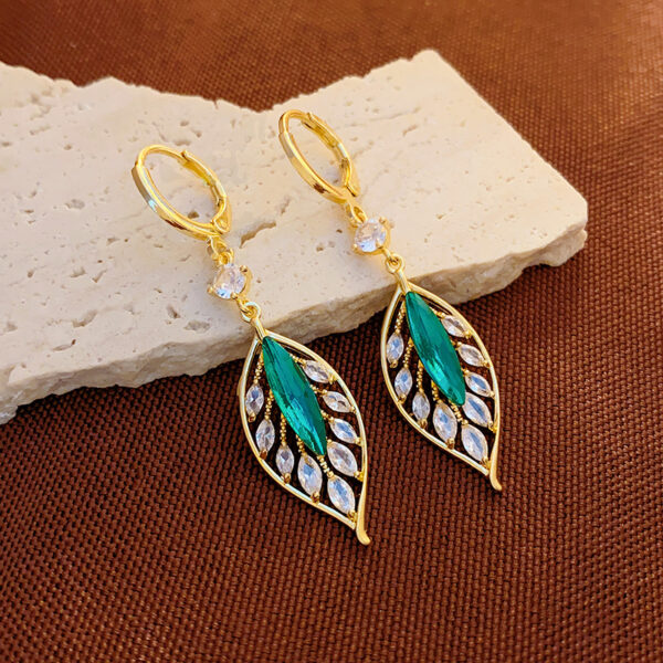 1pair Sparkling Zirconia Green Leaf Hoop Earrings, Elegant Party Jewelry Birthday Gift For Teen Girls