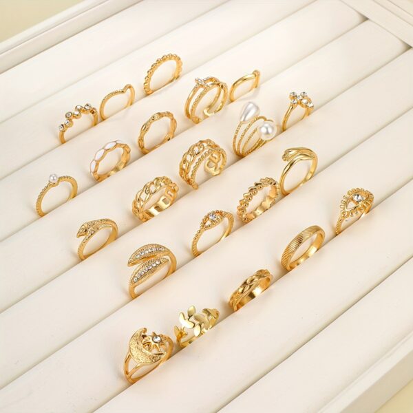 22pcs Vintage Ring Set Embrace/ Evil Eye/ Chain/ Moon & Sun Design Mix And Match For Daily Outfits Party Accessories